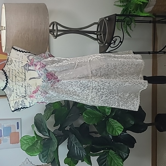 Wendy Ann 2 Piece Set Elegant Cream Floral Women's Robe With Nightgown - Picture 9 of 15